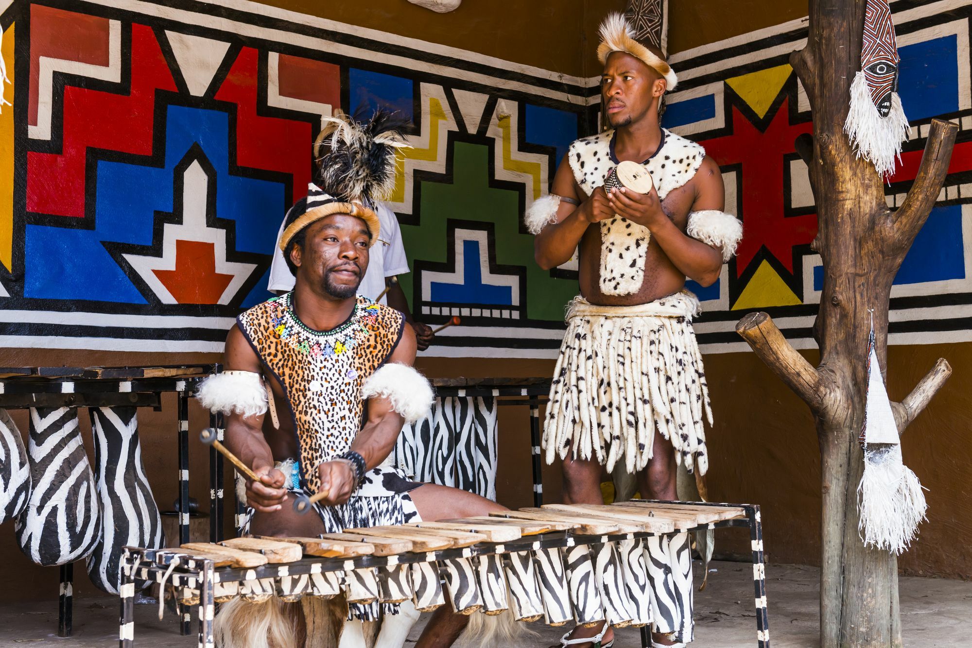 Aha Lesedi African Lodge & Cultural Village Broederstroom Ngoại thất bức ảnh
