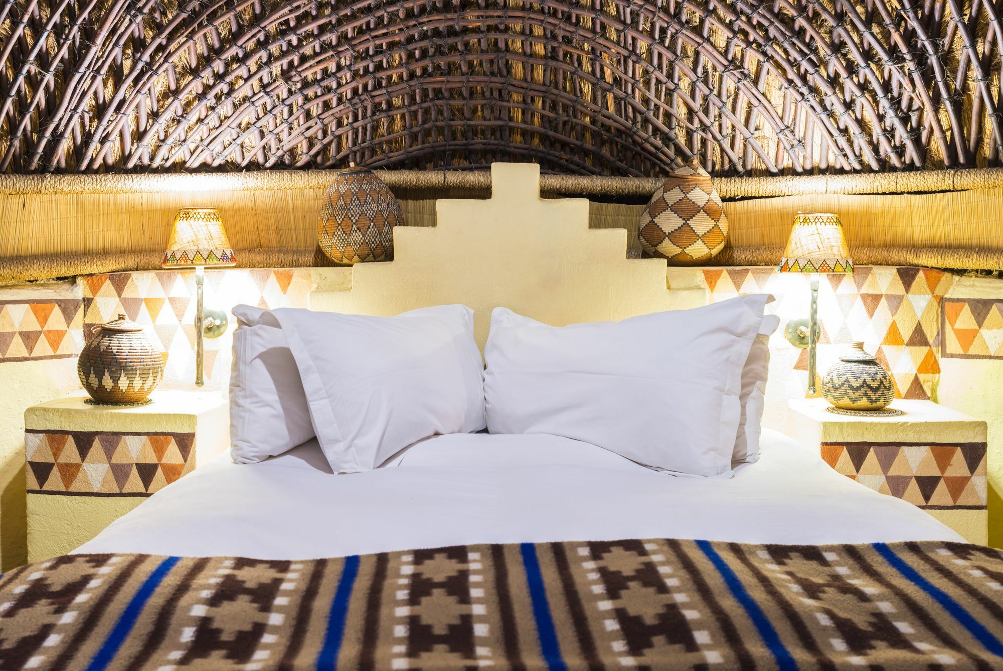 Aha Lesedi African Lodge & Cultural Village Broederstroom Ngoại thất bức ảnh