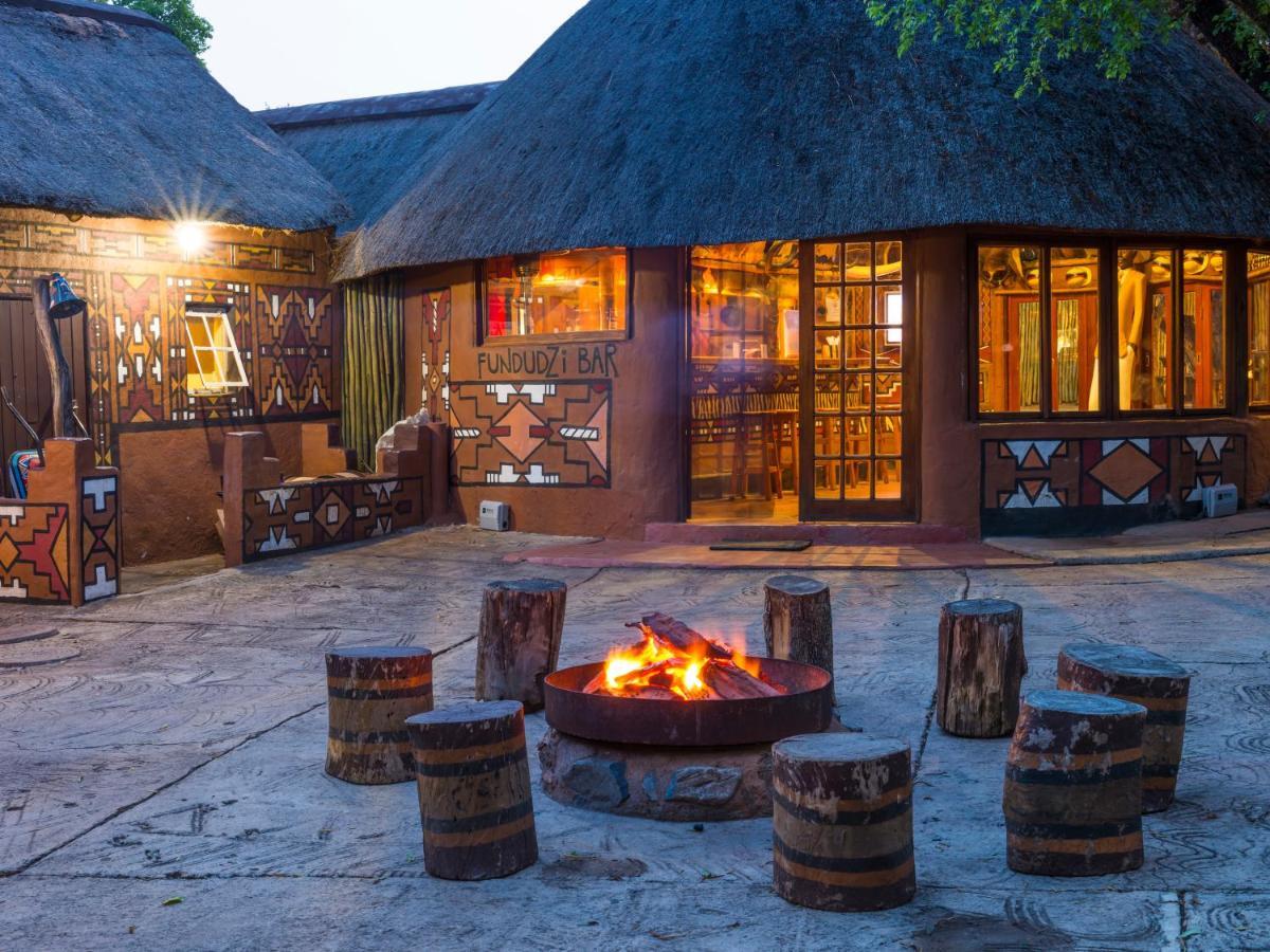 Aha Lesedi African Lodge & Cultural Village Broederstroom Ngoại thất bức ảnh